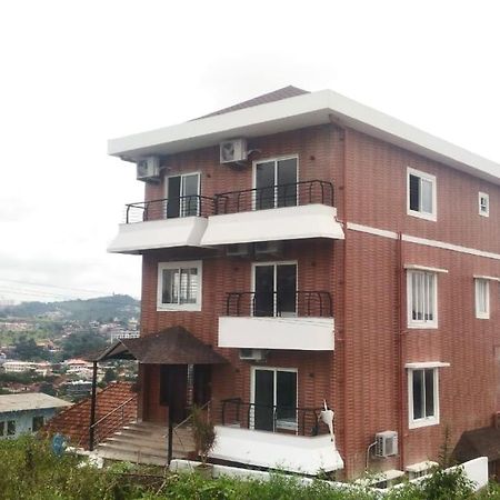 Ferienwohnung Lali Petals Madikeri Exterior foto
