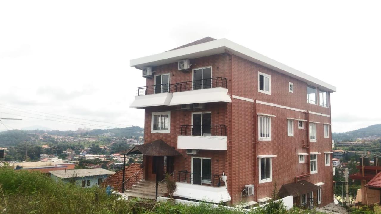 Ferienwohnung Lali Petals Madikeri Exterior foto